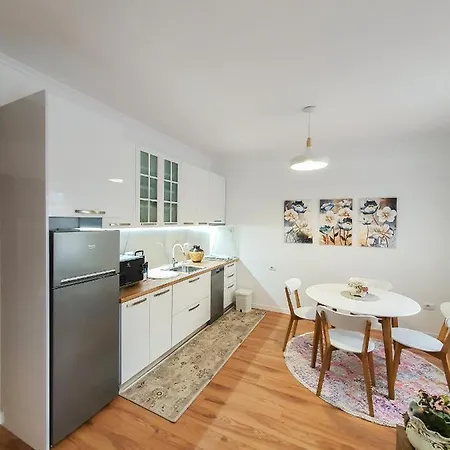 Bed & Breakfast Kodra *