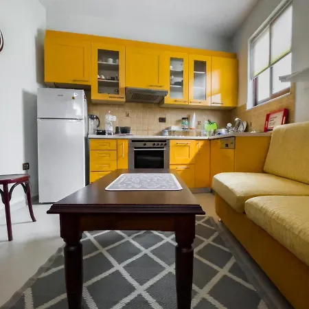 Kodra Bed & Breakfast *