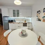 Kodra Bed & Breakfast *