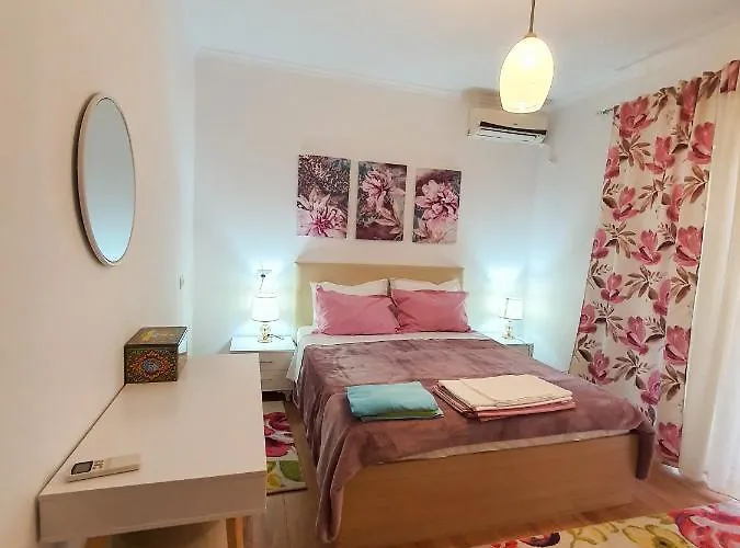 فندق مبيت وإفطار Kodra *